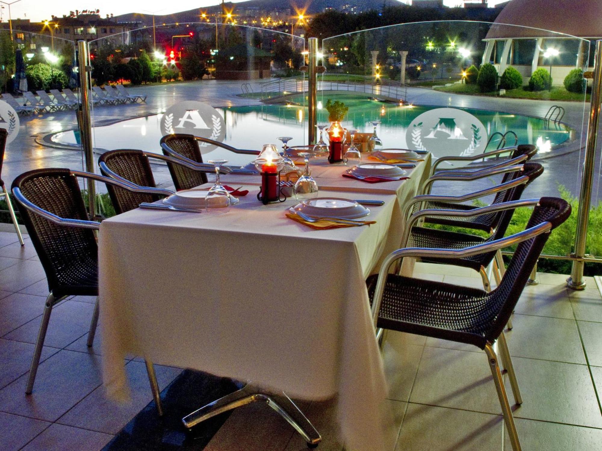 Akgun Elazig Hotel Esterno foto